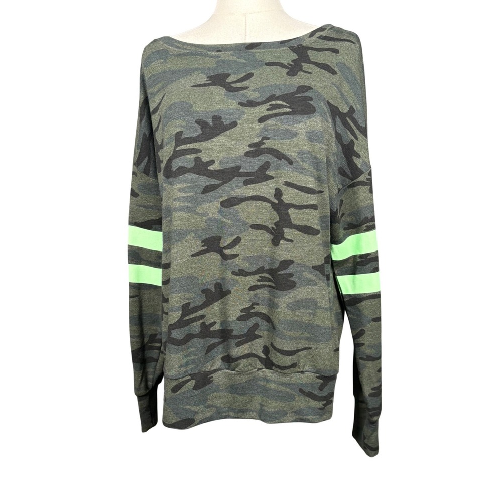 Sundry for Evereve Camo Neon Stripe Pullover Sweatshirt Green Size 1 Small